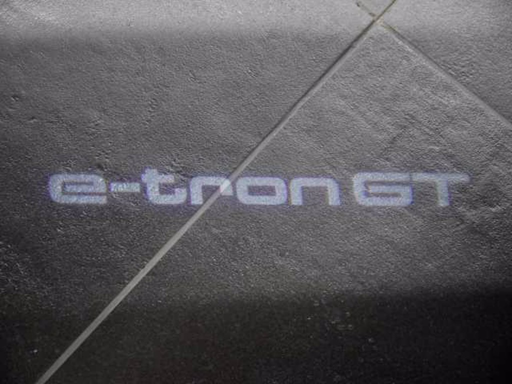 AUDI RS E-Tron GT 598cv 19