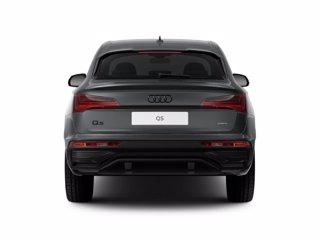 AUDI Q5 SPB 40 TDI quattro S tronic Identity Black 3