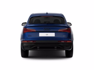 AUDI Q5 SPB 40 TDI quattro S tronic Identity Black 3