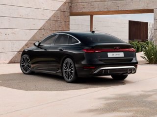 AUDI S6 e-tron SPB quattro Sport attitude 2