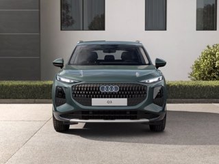 AUDI Q3 TFSI 110 kW mHEV S tronic Business 4