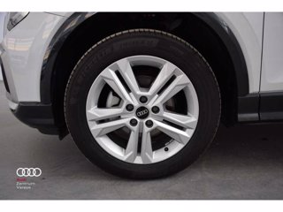 AUDI Q2 30 2.0 tdi business advanced s-tronic 2