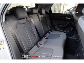AUDI A1 sportback 30 1.0 tfsi identity black 116cv s-tronic 7