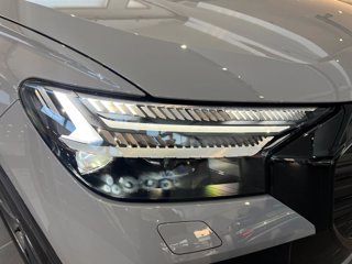 AUDI Q4 sportback e-tron 45 s line edition 1