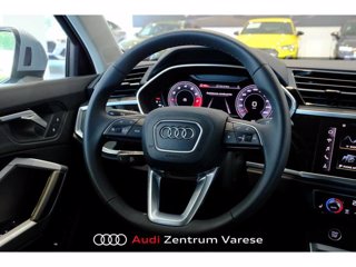 AUDI Q3 35 1.5 tfsi business advanced 8