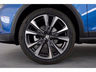 SEAT Arona 1.0 ecotsi black edition 95cv 3