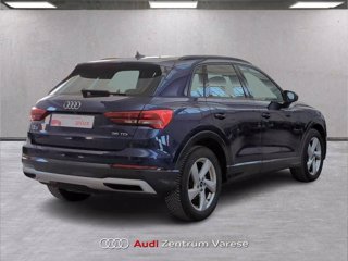 AUDI Q3 35 2.0 tdi business advanced s-tronic 3