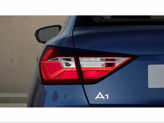 AUDI A1 sportback 25 1.0 tfsi admired advanced s-tronic my20 6