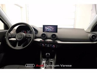 AUDI Q2 35 2.0 tdi business s-tronic 7