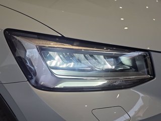 AUDI Q2 35 2.0 tdi business advanced s-tronic 1