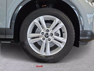 AUDI Q2 35 2.0 tdi business advanced s-tronic 2