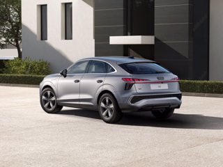 AUDI Q3 SPB e-hybrid 200 kW S tronic S line edition 1