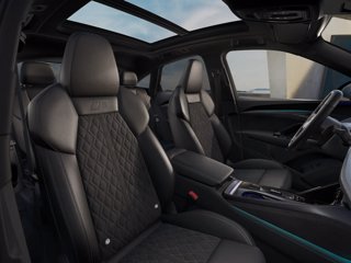 AUDI Q5 SPB e-hybrid 220 kW S tronic quattro S Line Edition 6