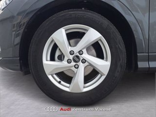 AUDI Q3 35 2.0 tdi business advanced s-tronic 3