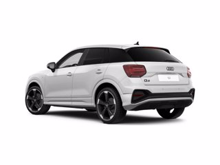 AUDI Q2 35 TFSI Identity Black 2