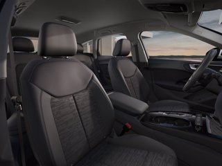 AUDI A5 Avant TDI 150 kW S tronic mHEV+ S Line edition 6