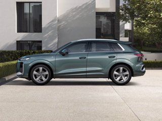 AUDI Q3 TFSI 110 kW mHEV S tronic S Line edition 1