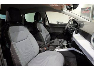 SEAT Ibiza 1.0 ecotsi black edition 95cv 5