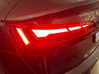 AUDI Q5 sportback 40 2.0 tdi mhev 12v identity black quattro s-tronic 4