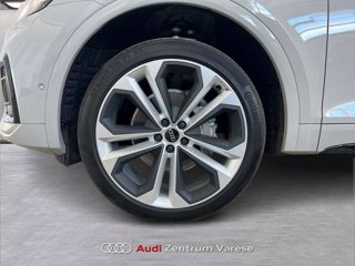 AUDI Q5 sportback 40 2.0 tdi mhev 12v identity black quattro s-tronic 2