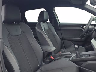 AUDI A1 sportback 30 1.0 tfsi identity black 116cv 6