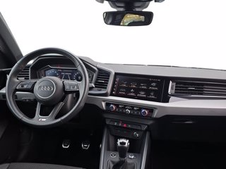 AUDI A1 sportback 30 1.0 tfsi identity black 116cv 8