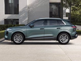 AUDI Q3 e-hybrid 200 kW S tronic Business Advanced 1