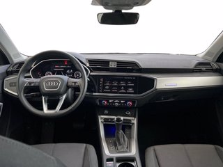 AUDI Q3 35 2.0 tdi business advanced s-tronic 8