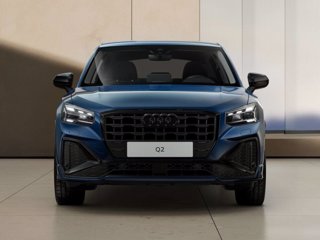 AUDI Q2 35 TFSI S tronic Identity Black 4