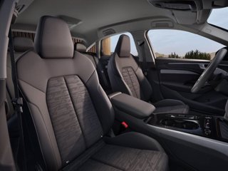 AUDI A5 e-hybrid 220 kW quattro S tronic S Line Edition 6