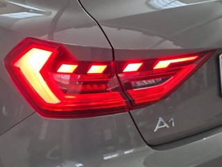 AUDI A1 sportback 25 1.0 tfsi s line edition my20 4