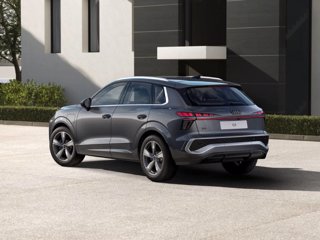 AUDI Q3 e-hybrid 200 kW S tronic S line edition 2