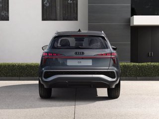 AUDI Q3 e-hybrid 200 kW S tronic S line edition 3