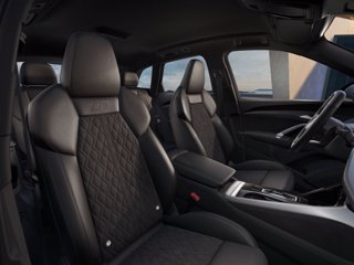 AUDI SQ5 TFSI mHEV+ quattro 6