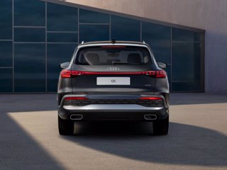 AUDI Q5 TDi 150 kW mHEV+ S tronic quattro Business Advanced 3