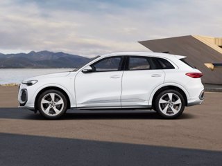 AUDI Q5 TDi 150 kW mHEV+ S tronic quattro S line edition 1