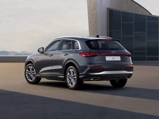 AUDI Q5 TDi 150 kW mHEV+ S tronic quattro Business Advanced 2