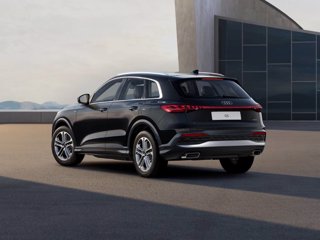 AUDI Q5 TDi 150 kW mHEV+ S tronic quattro Business Advanced 2