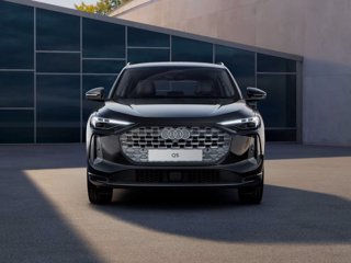 AUDI Q5 TDi 150 kW mHEV+ S tronic quattro Business Advanced 4