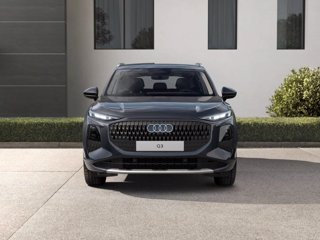 AUDI Q3 TFSI 110 kW mHEV S tronic Business Advanced 4