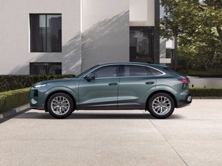 AUDI Q3 SPB TFSI 110 kW mHEV S tronic Business Advanced 1