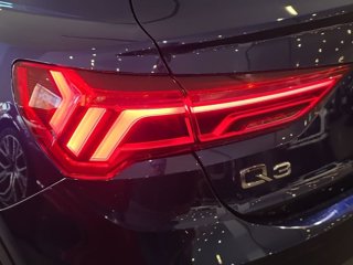 AUDI Q3 sportback 35 1.5 tfsi mhev business plus s-tronic 4