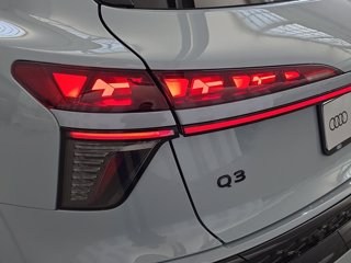 AUDI Q3 1.5 e-hybrid business 272cv s-tronic 4