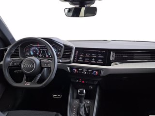 AUDI A1 sportback 30 1.0 tfsi identity black 116cv s-tronic 8