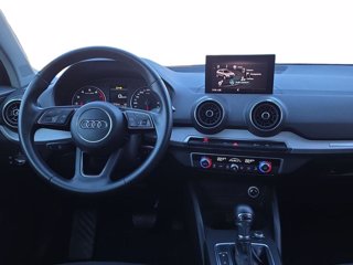 AUDI Q2 1.0 tfsi business s-tronic 8