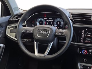 AUDI Q3 35 1.5 tfsi business advanced s-tronic 9