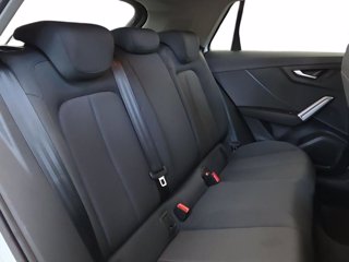 AUDI Q2 40 2.0 tfsi business advanced quattro s-tronic 7