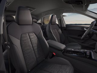 AUDI A5 TFSI 110 kW S tronic Business 6