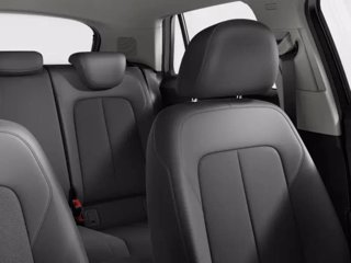 AUDI Q2 35 TFSI S tronic S line Edition 6