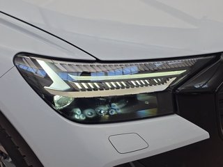 AUDI Q4 sportback e-tron 45 s line edition 1